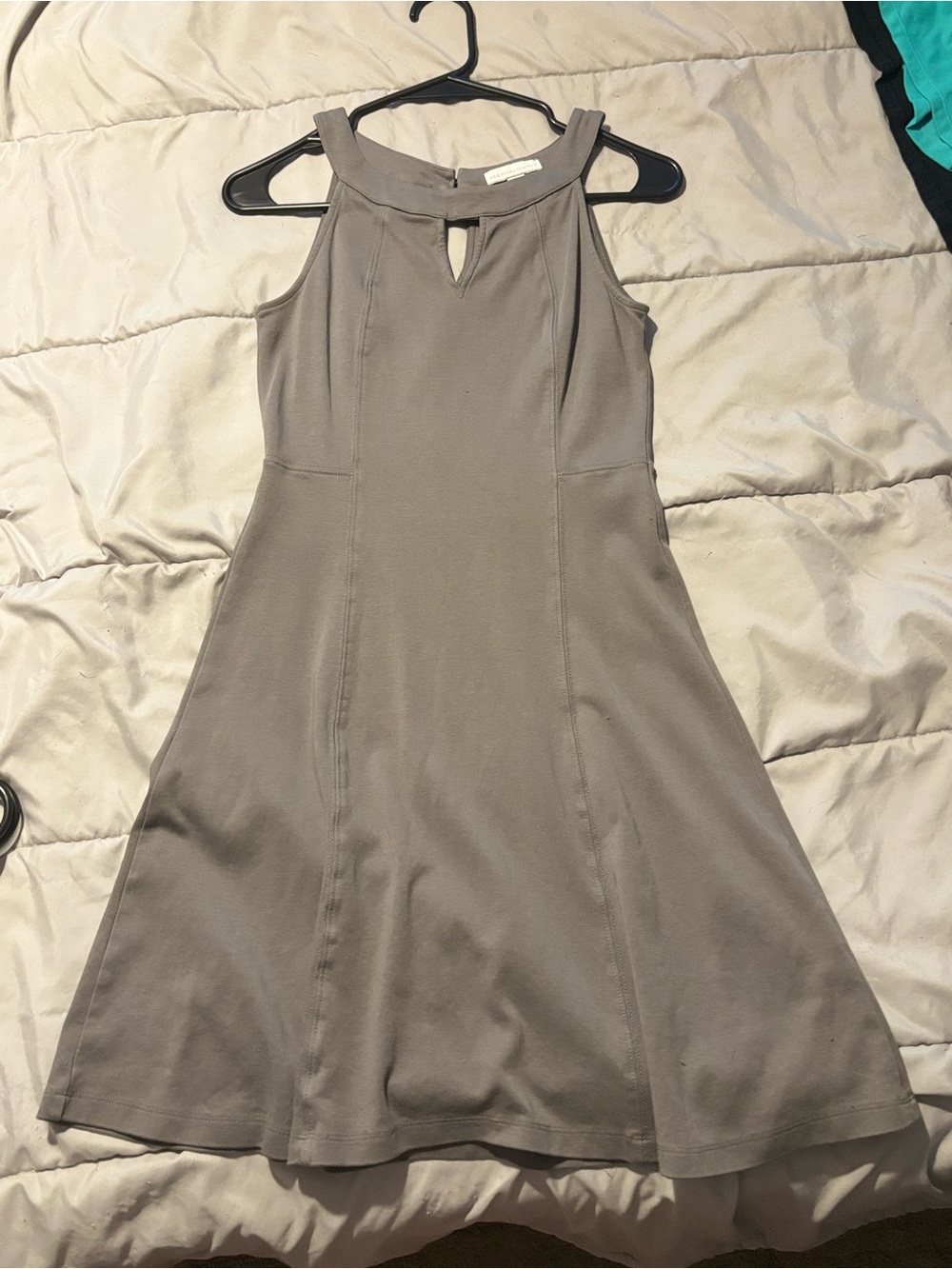 Sleeveless Keyhole A-line Dress in Taupe